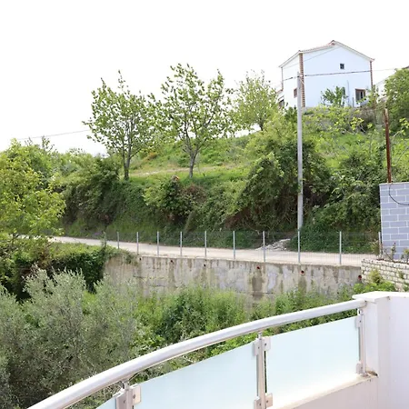 Appartamento Prendi Mbreshtan